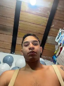 Angel latinboy online show from 03-05-26, 12:34