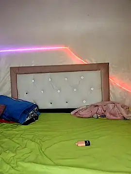 Anahibella online show from 02-28-26, 06:47