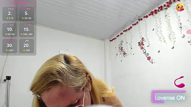 esmeraldaladys online show from 07-30-26, 07:13