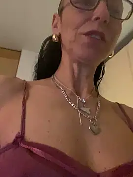 eddivad6974 online show from 02-04-26, 07:47