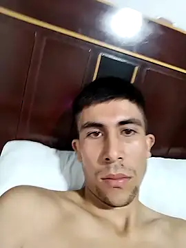 Snapshot of avatar3120 chatting on 09-09-25, 03:39 avatar3120 online show from 09-09-25, 03:39