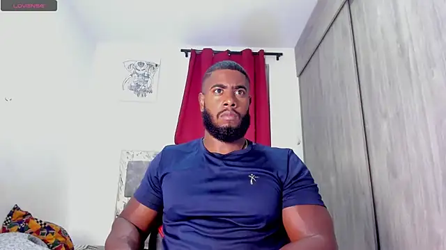 Snapshot of lebron_million chatting on 10-03-25, 11:46 lebron million online show from 10-03-25, 11:46