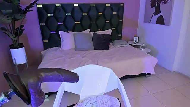 Micki   online show from 10-14-25, 11:55