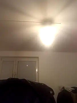 Premium-Jogurt online show from 11-15-25, 01:03