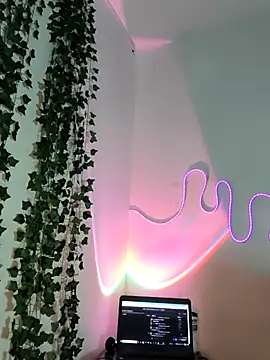 butterfly777  online show from 02-16-26, 08:05