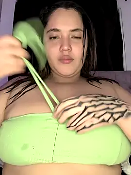 butterfly777  online show from 04-01-26, 08:48