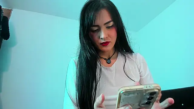 77Neferkitty77 online show from 05-30-26, 08:17