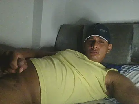 Jota Alejand online show from 10-28-25, 06:17