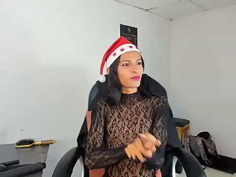 Aisha hotts777 online show from 12-02-25, 05:08