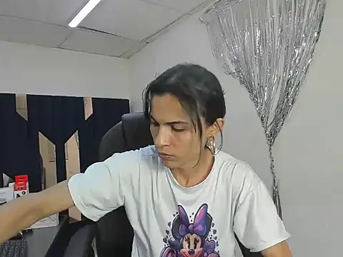 Aisha hotts777 online show from 07-27-26, 06:26