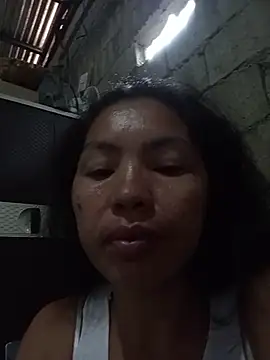 oceanlover23 online show from 11-02-25, 10:56