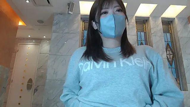 Snapshot of BROsister chatting on 10-19-25, 05:30 BROsister online show from 10-19-25, 05:30