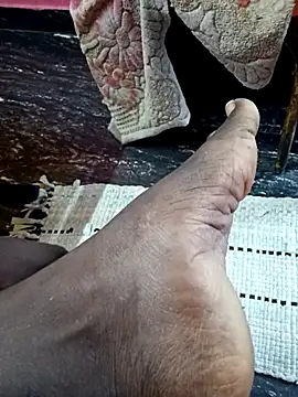 dolphiinn online show from 11-24-25, 01:05