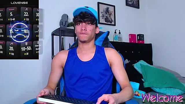 Gael Jones online show from 11-20-25, 02:45