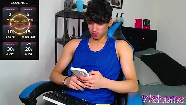 Gael Jones online show from 11-21-25, 11:25