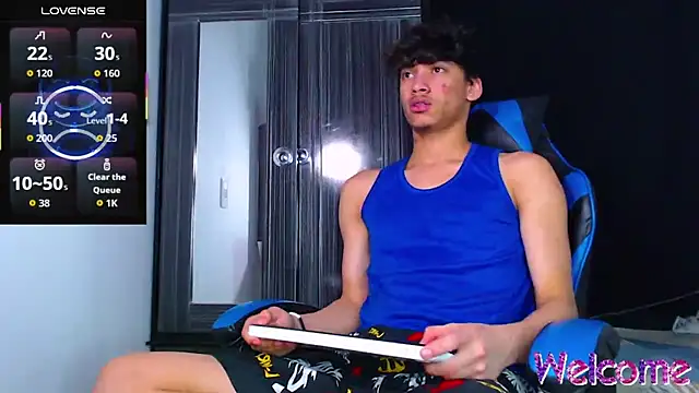 Gael Jones online show from 12-23-25, 05:05