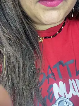 indian-hotmilfs online show from 11-19-25, 01:44