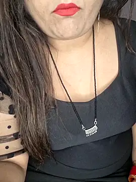 indian-hotmilfs online show from 01-06-26, 06:44