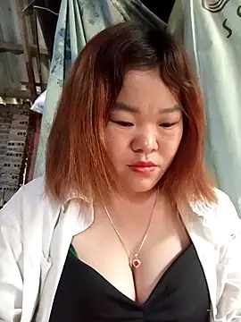 Snapshot of sukabae00 chatting on 04-30-26, 11:31 sukabae00 online show from 04-30-26, 11:31