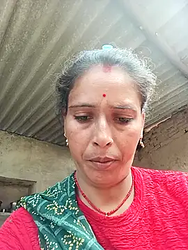Snapshot of Arti13A chatting on 07-15-26, 01:22 Arti13A online show from 07-15-26, 01:22