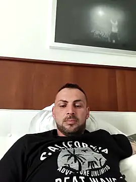 papichulo0099 online show from 05-05-26, 05:48