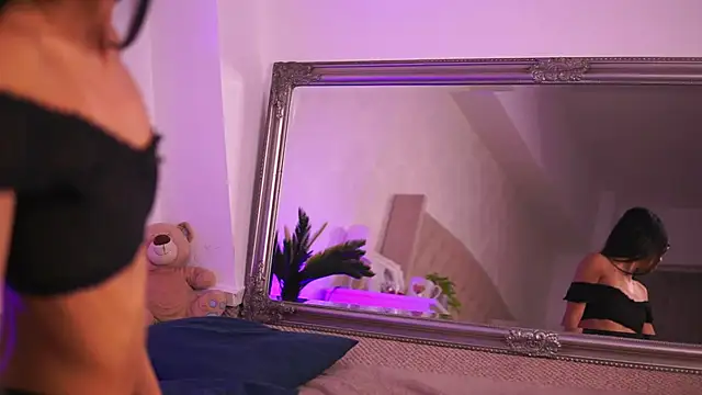 ChloeObril online show from 09-23-25, 03:31