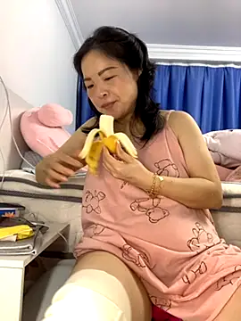 Snapshot of cgooh-611 chatting on 11-10-25, 03:22 cgooh-611 online show from 11-10-25, 03:22