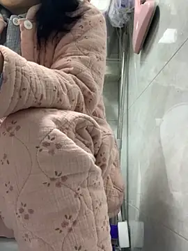 Snapshot of cgooh-611 chatting on 11-14-25, 12:53 cgooh-611 online show from 11-14-25, 12:53