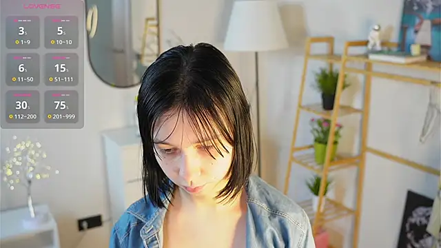 SuzanneHowse online show from 11-02-25, 06:38