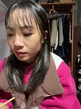 AAANINE22 online show from 09-26-25, 01:20