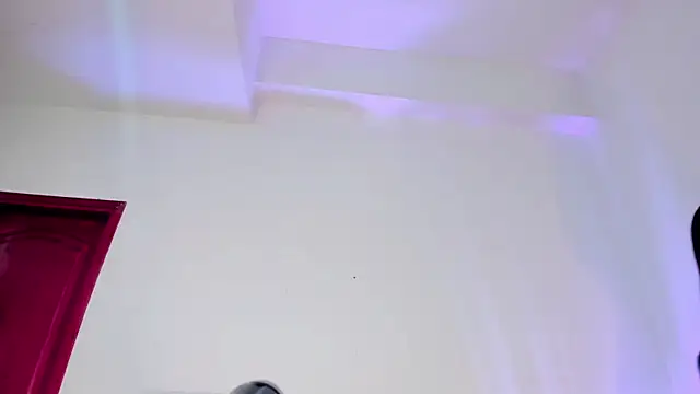 SagiraBelle online show from 10-08-25, 11:41