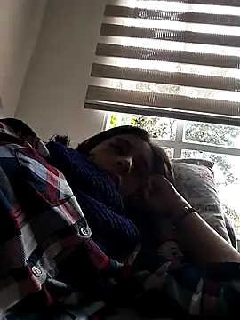 Snapshot of MiaAmore_ chatting on 09-14-25, 03:00 MiaAmore online show from 09-14-25, 03:00