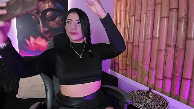 emy williams online show from 07-27-26, 07:21
