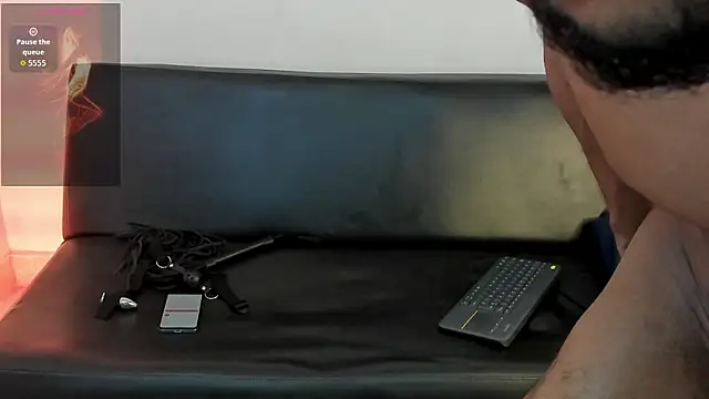 zarek lux online show from 03-08-26, 09:07