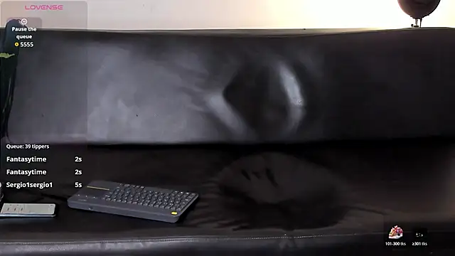 zarek lux online show from 04-18-26, 07:07