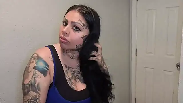 chicanachic13 online show from 11-29-25, 02:25