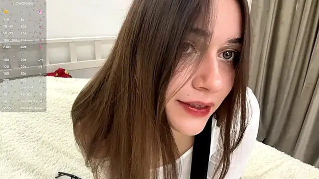 Snapshot of RachaelJuntunen chatting on 09-17-25, 10:39 RachaelJuntunen online show from 09-17-25, 10:39