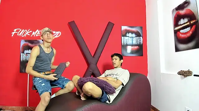 BEAUTY BOYS1 online show from 03-13-26, 07:31