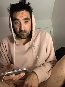 Snapshot of DanBfl chatting on 11-05-25, 01:49 DanBfl online show from 11-05-25, 01:49