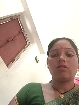 Snapshot of Dikchahot chatting on 10-24-25, 09:06 Dikchahot online show from 10-24-25, 09:06