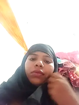 Snapshot of Rubi_sarma chatting on 09-25-25, 12:58 Rubi sarma online show from 09-25-25, 12:58