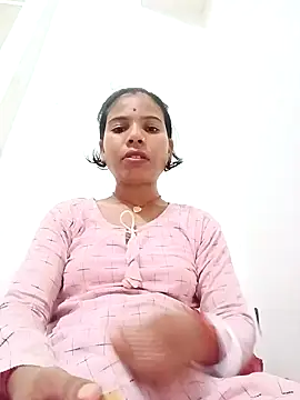 Snapshot of Rubi_sarma chatting on 10-02-25, 01:18 Rubi sarma online show from 10-02-25, 01:18
