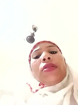 Snapshot of Rubi_sarma chatting on 10-11-25, 12:47 Rubi sarma online show from 10-11-25, 12:47