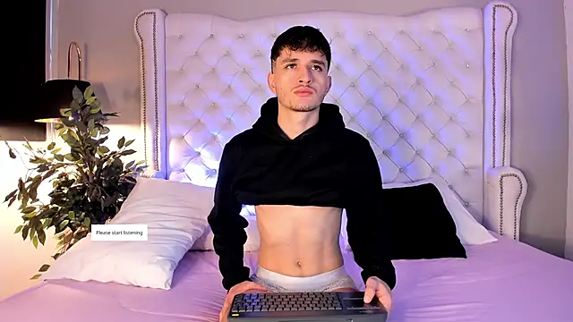 Snapshot of LiamMuller chatting on 11-10-25, 04:50 LiamMuller online show from 11-10-25, 04:50