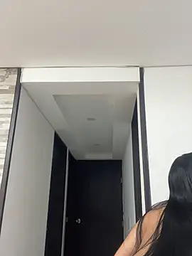 BrendaCrean online show from 03-03-25, 06:12