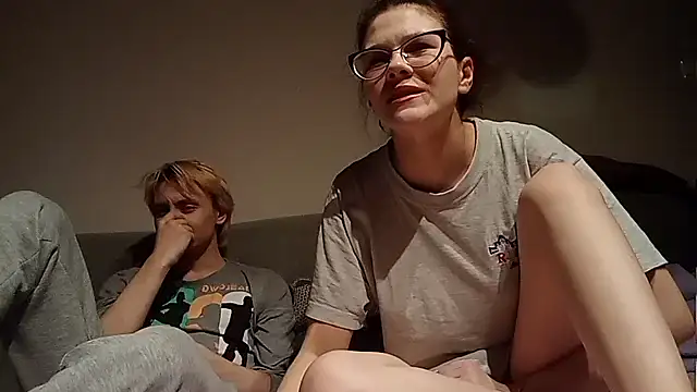 LaVostraDorothy online show from 03-15-26, 07:53