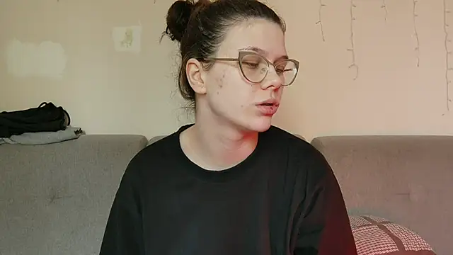 Snapshot of LaVostraDorothy chatting on 05-20-26, 11:38 LaVostraDorothy online show from 05-20-26, 11:38