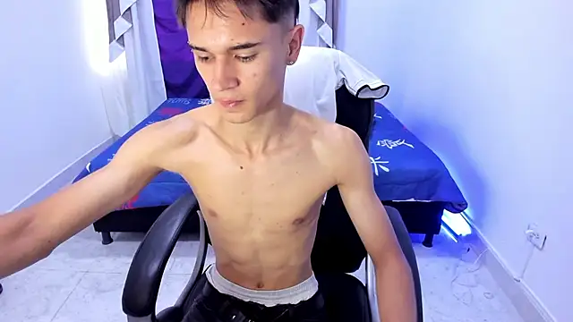 Aron Boyy online show from 10-14-25, 08:31