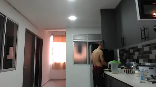 Snapshot of Warmteam777 chatting on 09-18-25, 10:01 Warmteam777 online show from 09-18-25, 10:01