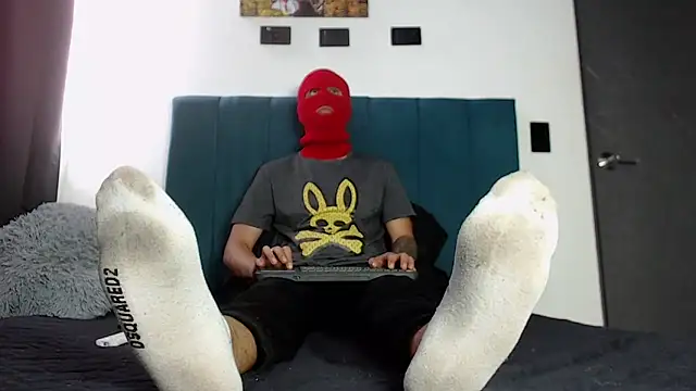 Snapshot of Warmteam777 chatting on 09-30-25, 04:34 Warmteam777 online show from 09-30-25, 04:34